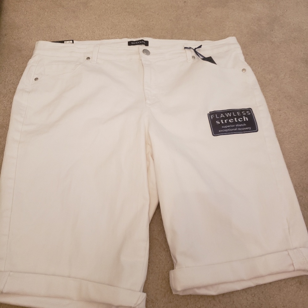 Ladies 16 shorts